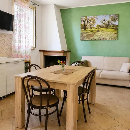 Bed & Breakfast Dimora Da Pippi - Relax Nel Vicino Otranto 4*